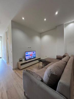 Komuna Parisit Olympic apartment